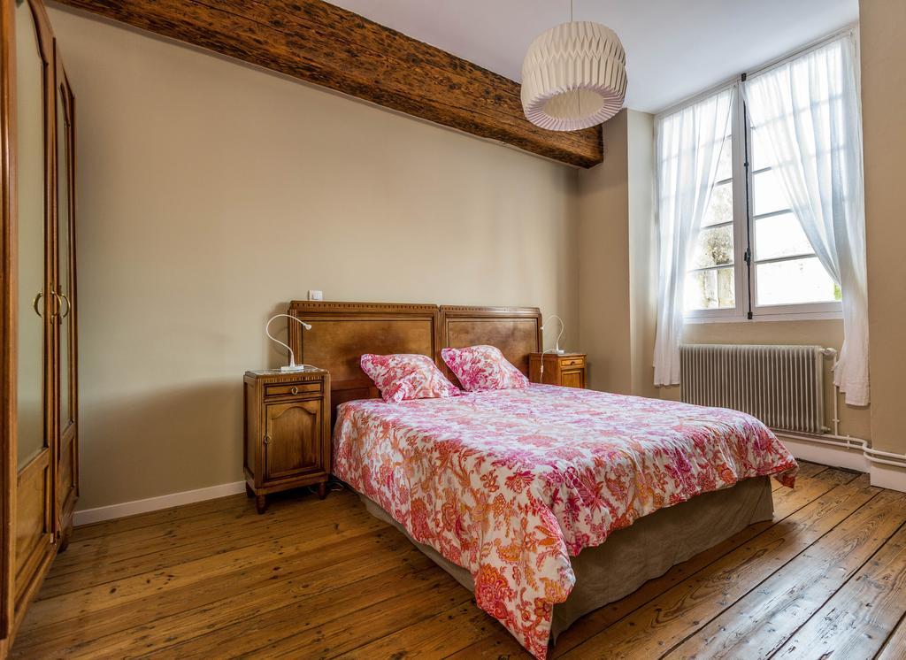 Chambres D'Hotes Le Relais Des Remparts Rions ภายนอก รูปภาพ