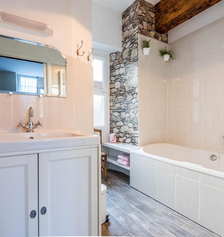 Chambres D'Hotes Le Relais Des Remparts Rions ภายนอก รูปภาพ