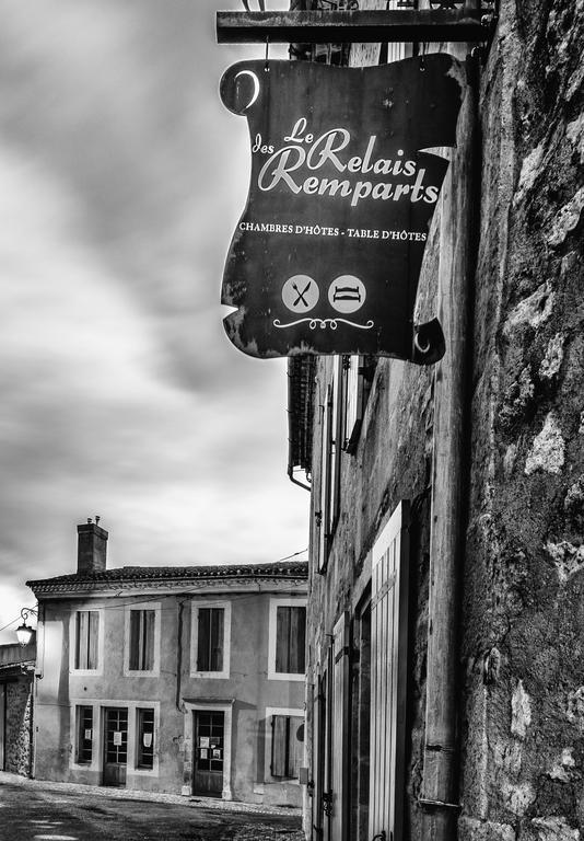 Chambres D'Hotes Le Relais Des Remparts Rions ภายนอก รูปภาพ